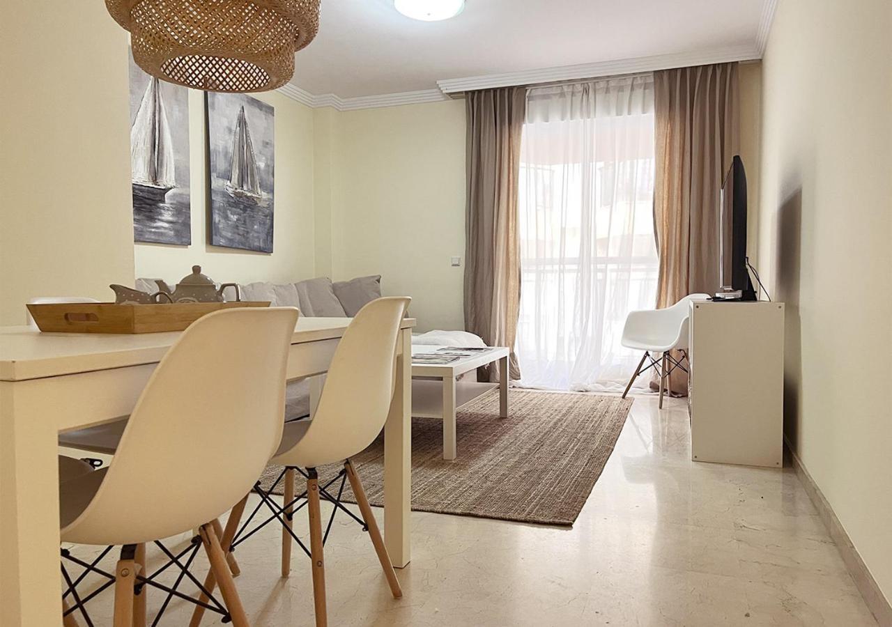 Apartamento Primera Linea Estepona By Isa Hoteles Exterior foto